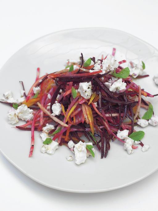 Crunchy raw beetroot salad with feta & pear
