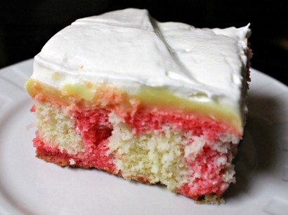 Strawberry Vanilla Pudding Poke Cake