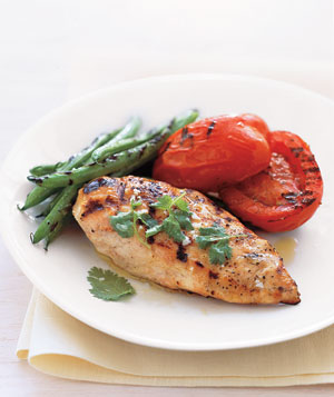 Grilled Chicken With Green Beans and Tomatoes