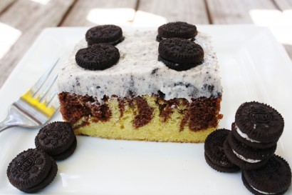 Oreo Puddin Poke Cake