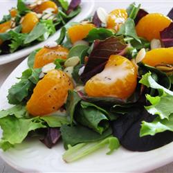 Spinach Salad With Poppy Seed Dressing