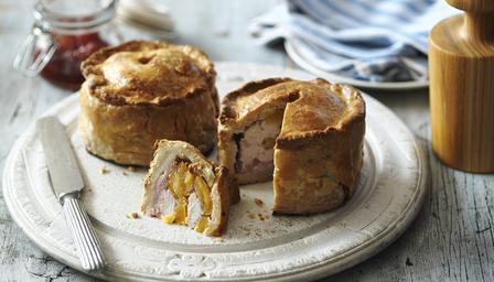 Hand-Raised Chicken And Bacon Pie