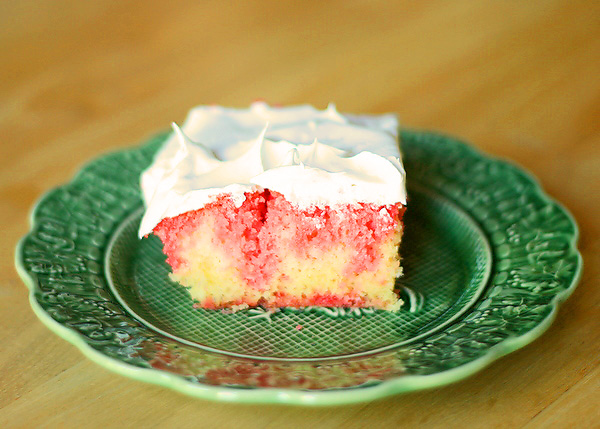 Jell-O Poke Cake