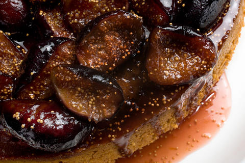 Spiced Honey Cake With Caramelized Figs Recipe